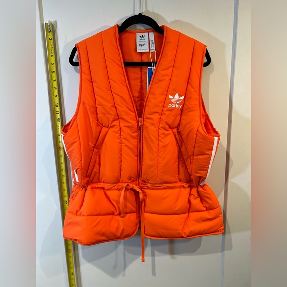 New Actiwear Adidas & Parley Vest SOLD OUT - Picture 3 of 9